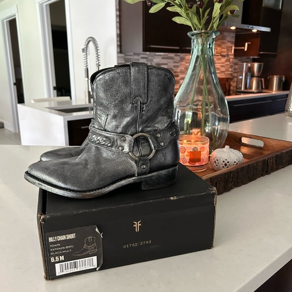FRYE billy chain western boots - Picture 2 of 6